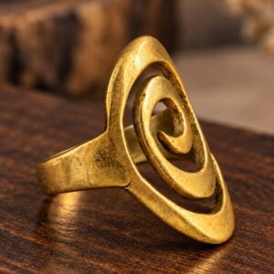 Statement Ring